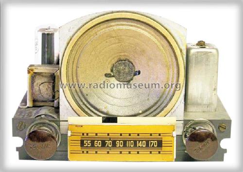 14BR-521A Order= P462 A 521 ; Montgomery Ward & Co (ID = 358477) Radio