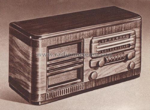 Airline 14BR-574A Order= P362 A 2574 ; Montgomery Ward & Co (ID = 1955106) Radio