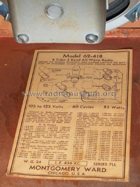 62-418 'Movie Dial' Ch= 7LL Order= 462 C 418; Montgomery Ward & Co (ID = 1515508) Radio