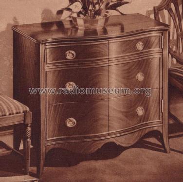 93WG-1110 Order= 262 B 1110 ; Montgomery Ward & Co (ID = 1885015) Radio