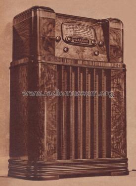 Airline 04BR-1105A Order= 162 B 1105 ; Montgomery Ward & Co (ID = 1919045) Radio