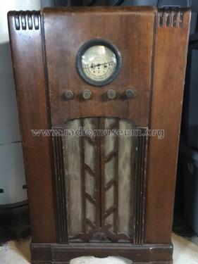 Airline 62-215 Order= 662 A 215; Montgomery Ward & Co (ID = 2281353) Radio