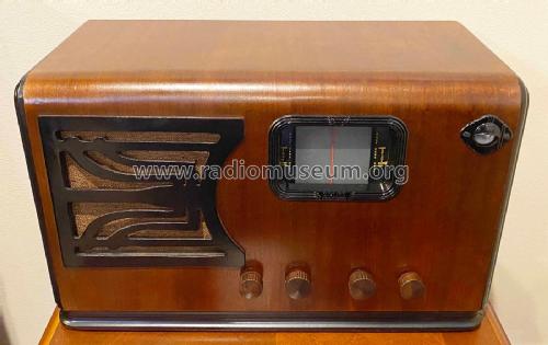 Airline 62-318 'Movie Dial' ; Montgomery Ward & Co (ID = 2578121) Radio