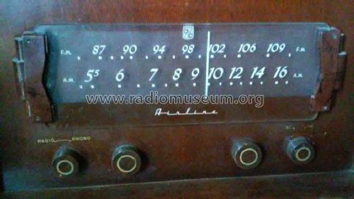 Airline 74BR-2707A Order= 62 A 2707R ; Montgomery Ward & Co (ID = 2022934) Radio