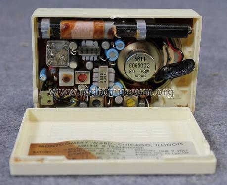 Airline 8 Transistor ; Montgomery Ward & Co (ID = 1406281) Radio