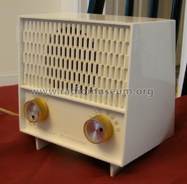 Airline All Transistor GEN-1537A; Montgomery Ward & Co (ID = 1416760) Radio