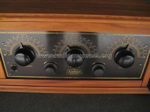 Airline Enchanter; Montgomery Ward & Co (ID = 1381152) Radio