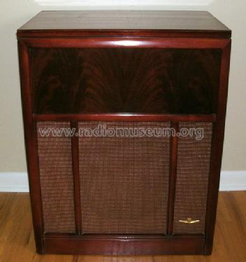 Airline WG-2603A; Montgomery Ward & Co (ID = 964646) Radio