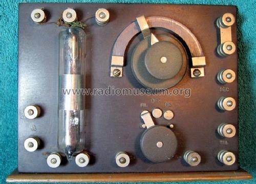 Vacuum Tube Control Panel ; Montgomery Ward & Co (ID = 1063954) mod-pre26