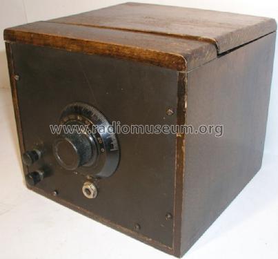 Ward's Two-Stage Amplifier ; Montgomery Ward & Co (ID = 1143460) Verst/Mix