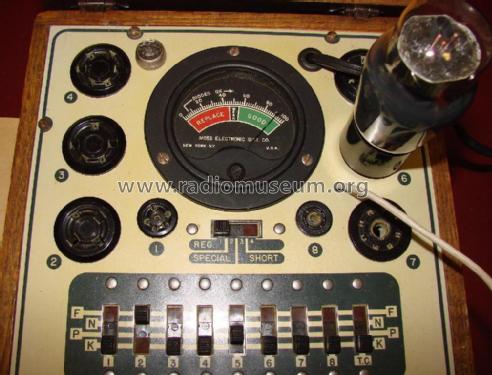 Tube Tester 247; Moss Electronic Dist (ID = 1776656) Equipment