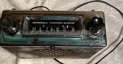 310X ; Motorola Inc. ex (ID = 2840916) Car Radio