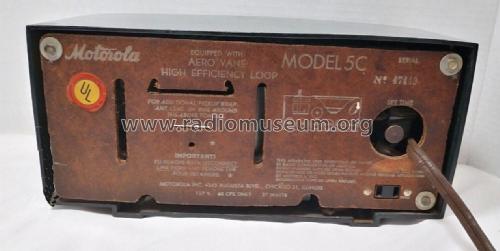 5C1 Radio-Larm Ch=HS-228; Motorola Inc. ex (ID = 2822413) Radio