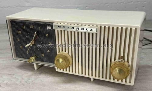 5C21W ; Motorola Inc. ex (ID = 2996386) Radio