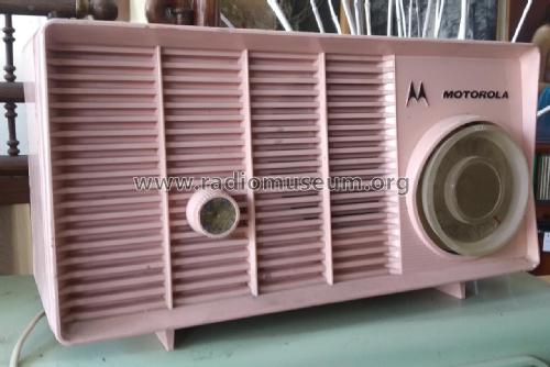 5T23P-1 Ch= HS-627; Motorola Inc. ex (ID = 2518404) Radio