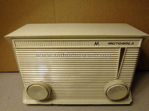 A1W Ch= HS-744; Motorola Inc. ex (ID = 1612935) Radio