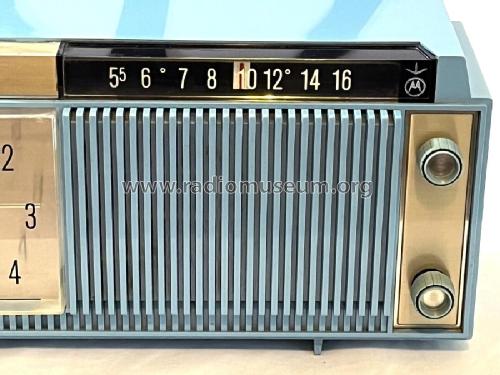 C12B Ch= HS-815; Motorola Inc. ex (ID = 3009024) Radio