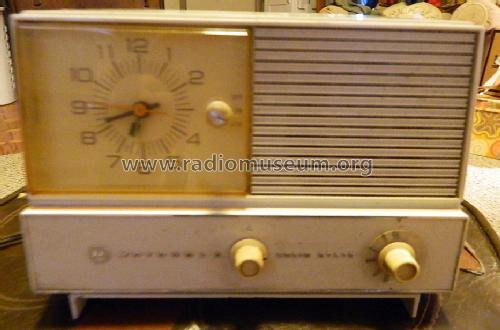 AM FM Clock Radio XC1FH; Motorola Inc. ex (ID = 1520449) Radio