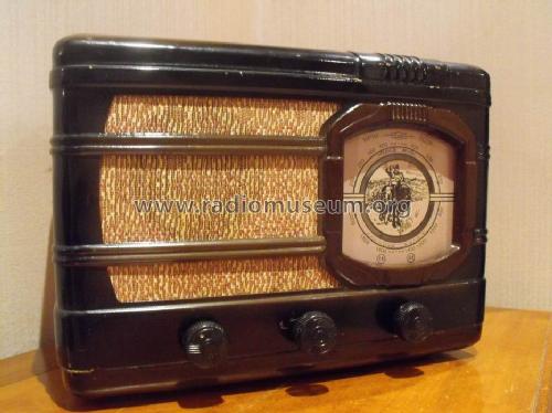 ARZ-52 {АРЗ-52}; Dnepropetrovsk Radio (ID = 765550) Radio