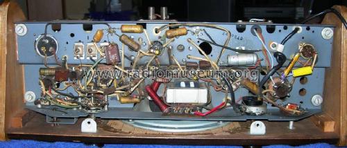 A124; Murphy Radio Ltd.; (ID = 448540) Radio