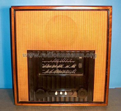 A90; Murphy Radio Ltd.; (ID = 517110) Radio