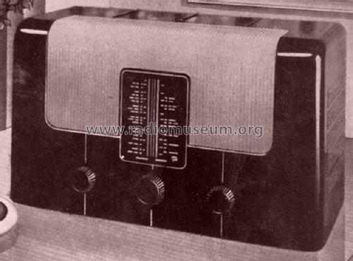 B119; Murphy Radio Ltd.; (ID = 1849201) Radio
