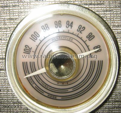 U-512; Murphy Radio Ltd.; (ID = 1992013) Radio