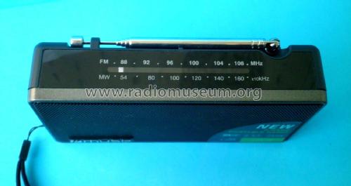 2 Band Portable Radio M-030R; Muse brand, New-One (ID = 2888435) Radio