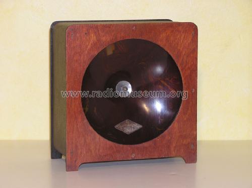 Favori ; Musicalpha, P. (ID = 358517) Speaker-P