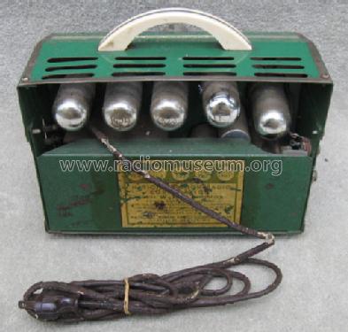 Amplifier De Luxe W-15-A; National Union Radio (ID = 1520183) Ampl/Mixer