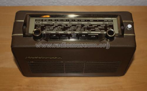 10 Transistor Auto-Koffersuper 822Y16 Type 102984; Neckermann-Versand (ID = 2581825) Radio