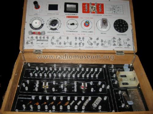 Electronic Radio-Labor EL 150 Nr. 832/065 'aus 1 mach 150'; Neckermann-Versand (ID = 1359739) Bausatz