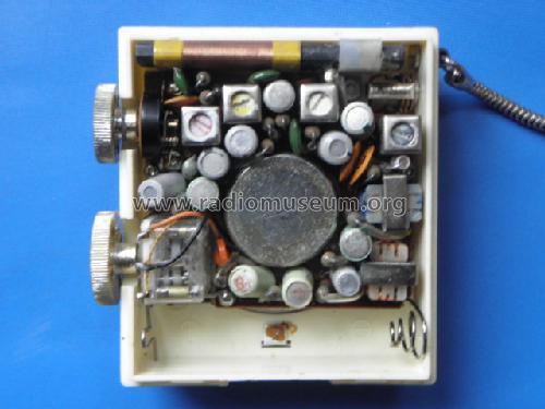 Micro Radio 7 Transistor Nr. 822/77; Neckermann-Versand (ID = 1623713) Radio
