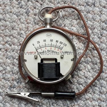 Radiovoltmeter 12/120 V; Neuberger, Josef; (ID = 2747132) Equipment