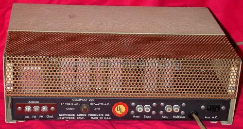 Compact 200; Newcomb Audio (ID = 1539410) Radio