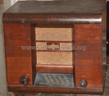 B423L ; Nora, Aron, (ID = 2604638) Radio