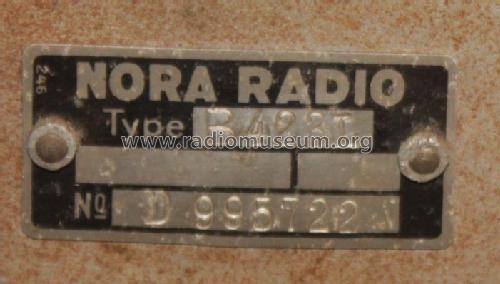 B423L ; Nora; Berlin (ID = 2604641) Radio