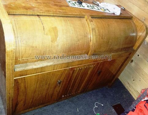 Musiktruhe Nordmende 300-9; UNBEKANNTE FIRMA D / (ID = 2145038) Radio