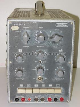 Fernseh-Signal-Generator FSG 957/II ; Nordmende, (ID = 2357851) Ausrüstung