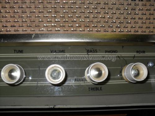 B3X08A; Philips; Eindhoven (ID = 1824546) Radio