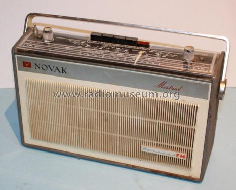 Mistral Special FM 25101 Ch= W154; Novak also Pontiac; (ID = 2983821) Radio