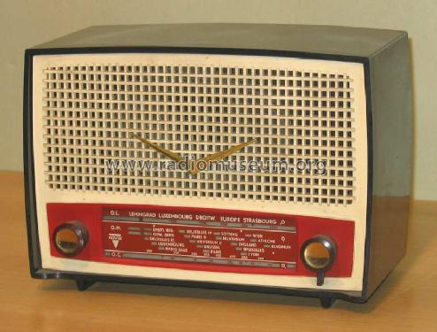 491; Novak also Pontiac; (ID = 195351) Radio