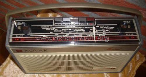 Mistral Special FM 25101 Ch= W154; Novak also Pontiac; (ID = 763042) Radio