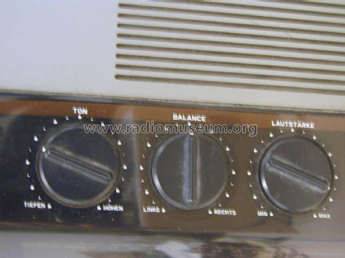 SRC-2525; Novex Electronics Co (ID = 1864983) Radio