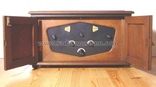 NSF4; NSF Nederlandsche (ID = 92100) Radio