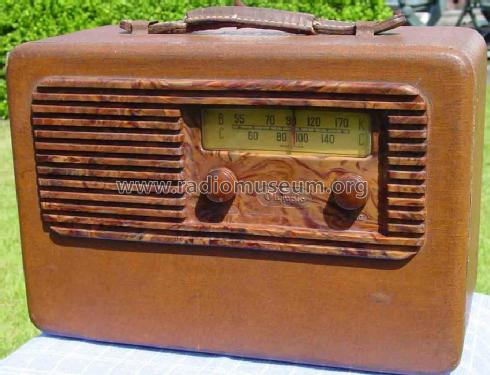 7-526 ; Olympic Radio & (ID = 219100) Radio