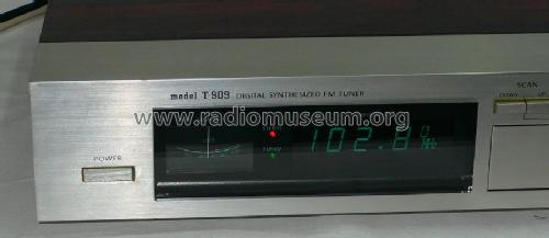 Digital Synthesized FM Tuner T-909; Onkyo, Osaka Denki (ID = 527353) Radio