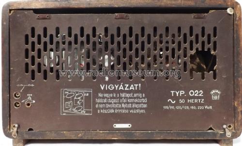 022; Orion; Budapest (ID = 1313160) Radio