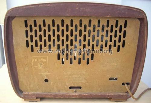 228A; Orion; Budapest (ID = 767410) Radio