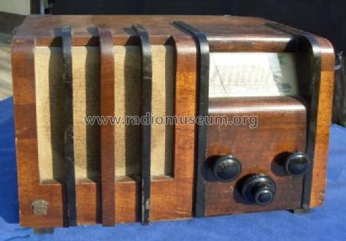 22U; Orion; Budapest (ID = 1317801) Radio